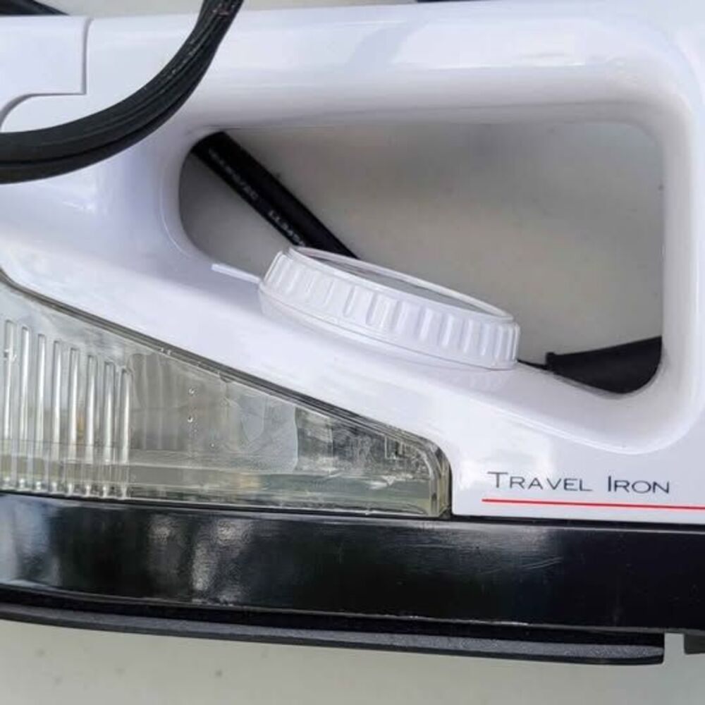 Compact Steam & Dry Travel Iron
